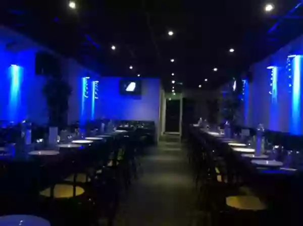 www.caliente-cafe-restaurant-plan-de-campagne.com/le-restaurant-caliente-cafe-restaurant-karaoke-plan-de-campagne/ - Restaurant Dansant